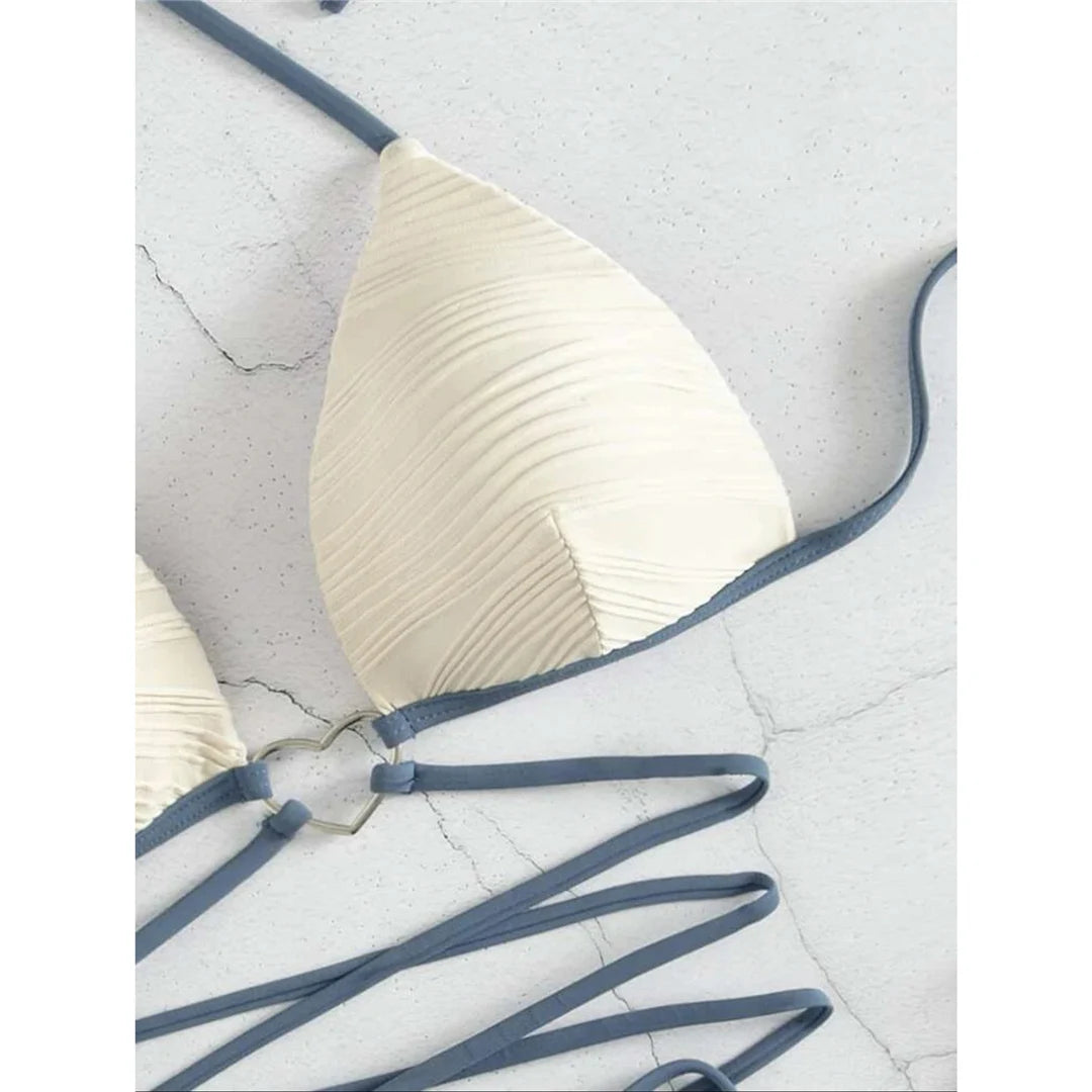 Stylish Wrap Around Halter Wrinkled Bikini Set für Frauen, aus Nylon und Spandex, Wire Free Support, Solid Pattern, True To Size, Zweiteiliges Design, Erhältlich in den Größen S, M und L, Contemporary Textured Feel, Perfekt für Beach Activities und Poolside Lounging, Erhältlich in den Farben Schwarz, Weiß, Orange Rot, Multicolor, Pink, Hellgelb und Hellgrün