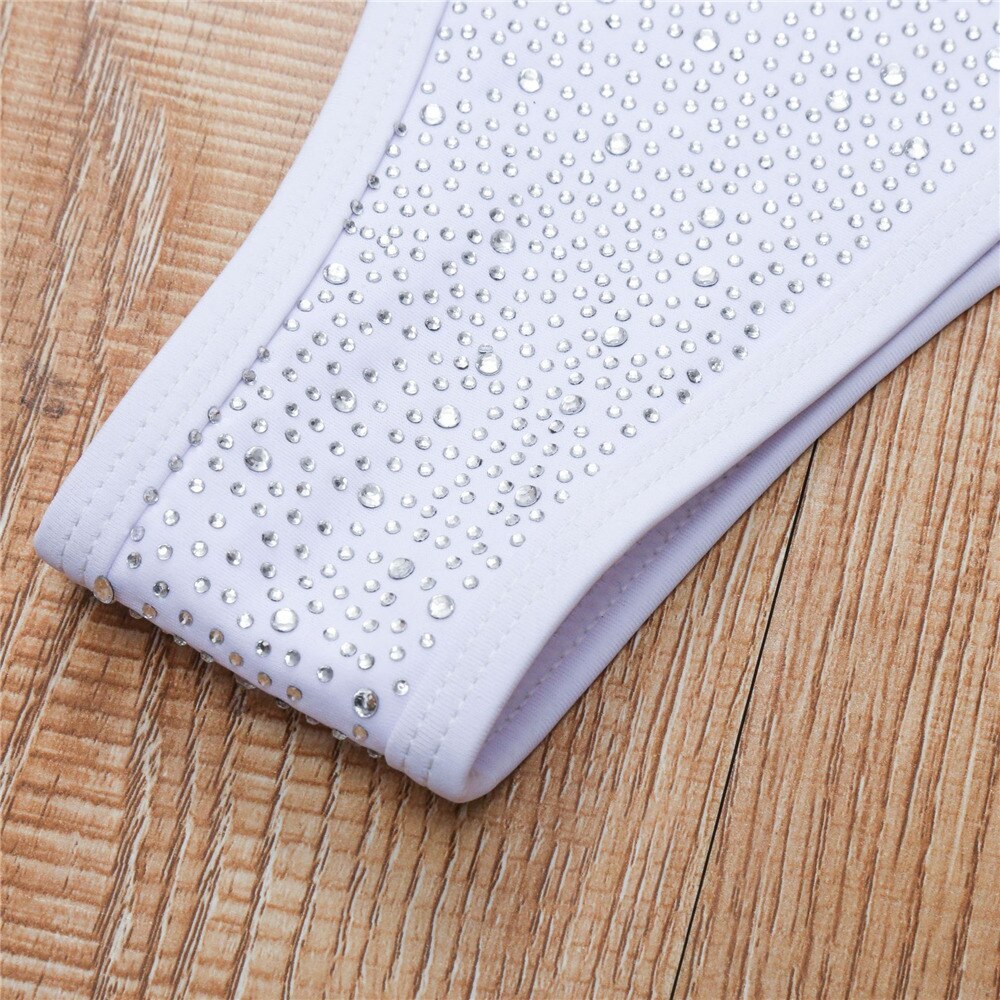 Kristall-Bikini mit Strassstein