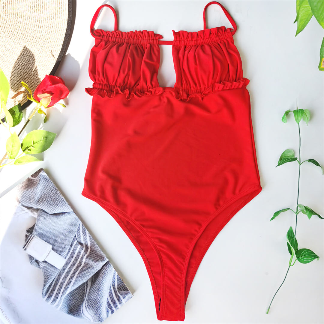 Roter rückenfreier Monokini Einteiliger Badeanzug