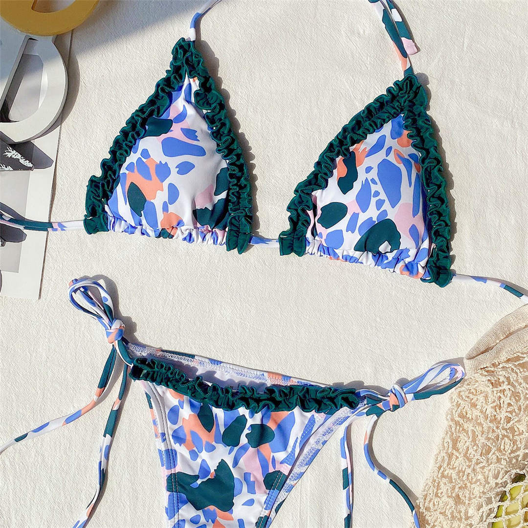 String-Bikini mit Rüschenhalter