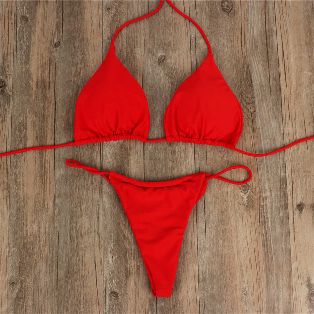 Roter brasilianischer Micro New Sexy Halter Tiny Thong Elastic Soft Bikini Women Swimwear Weiblicher Badeanzug Zweiteiliger Bikini Set Gepolsterter Mini-Badeanzug