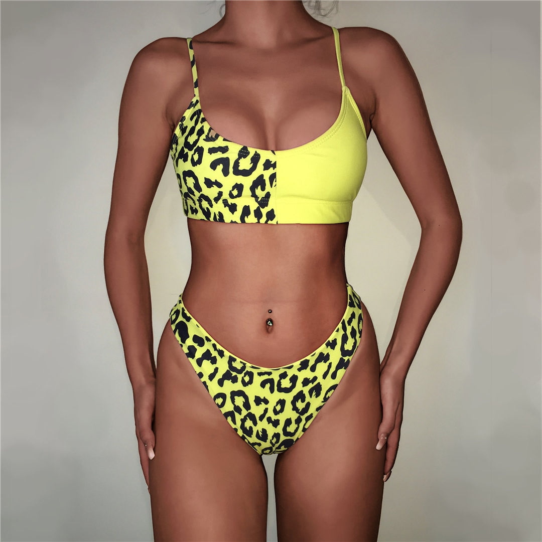 Bikini amarillo con estampado de animales