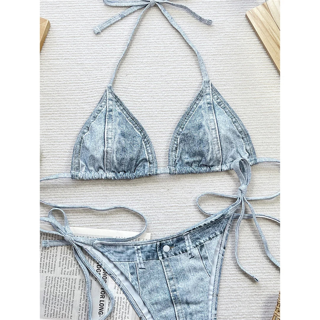 Ensemble de bikinis à bretelles et dos nu imprimé denim, coupe haute, mélange de polyester et d'élasthanne, soutien sans fil, taille basse, maillot de bain deux pièces pour femmes, style unique et branché.