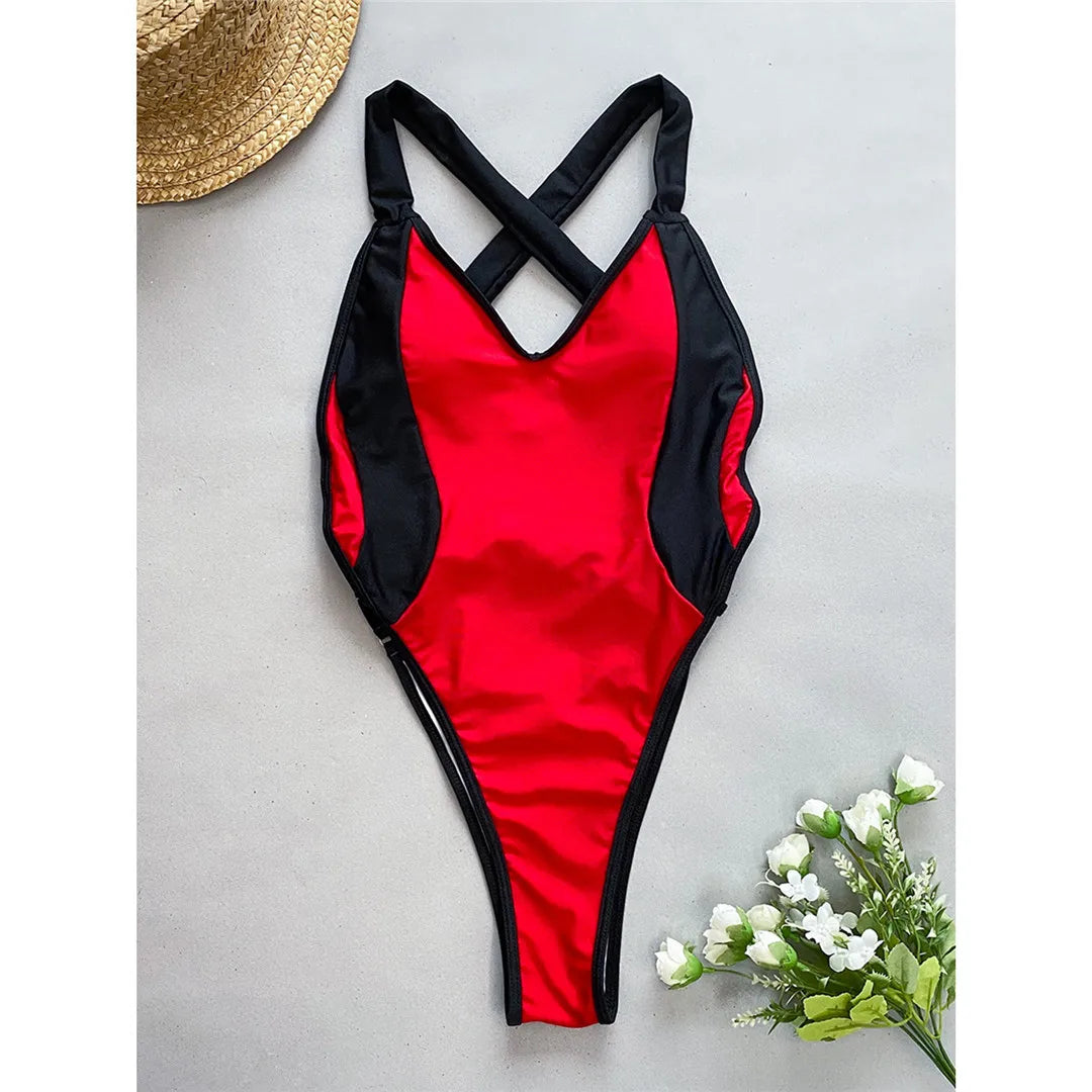Maillot de bain une pièce à col en V, dos croisé et jambes hautes, Monokini, Design patchwork, Fabriqué en Nylon et Spandex, Sans fil, Taille réelle, Disponible dans les tailles Small, Medium, Large, Couleurs rouge et blanc, CUVATI Brand, Livraison gratuite.