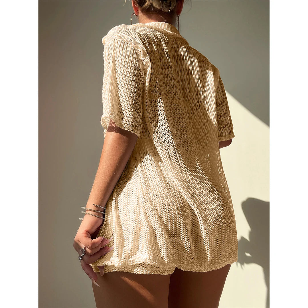 Incantevole tunica a maniche corte all'uncinetto per donna, copricostume a maglia arioso per la spiaggia, vestibilità regolare, taglie da S a XL disponibili, materiale: Nylon, Poliestere, Cotone, Fantasia a tinta unita, Ideale per passeggiate in riva al mare e abbigliamento casual da resort, Disponibile in nero, beige e bianco