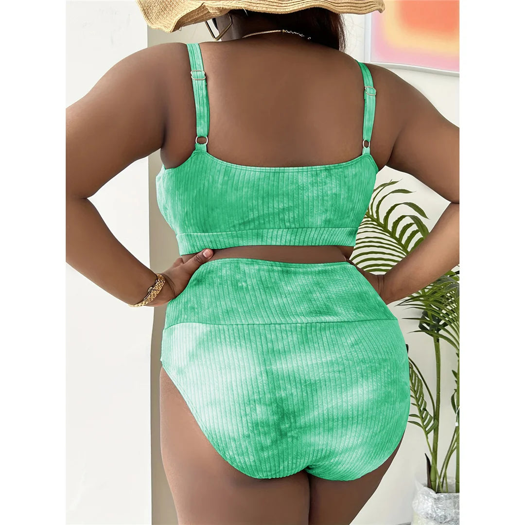 Set di bikini da donna, a vita alta e con motivi vivaci, realizzato in nylon e spandex elasticizzati, offre sostegno e imbottitura senza fili, veste la taglia giusta. Disponibile in varie tonalità, tra cui nero, caffè e verde.