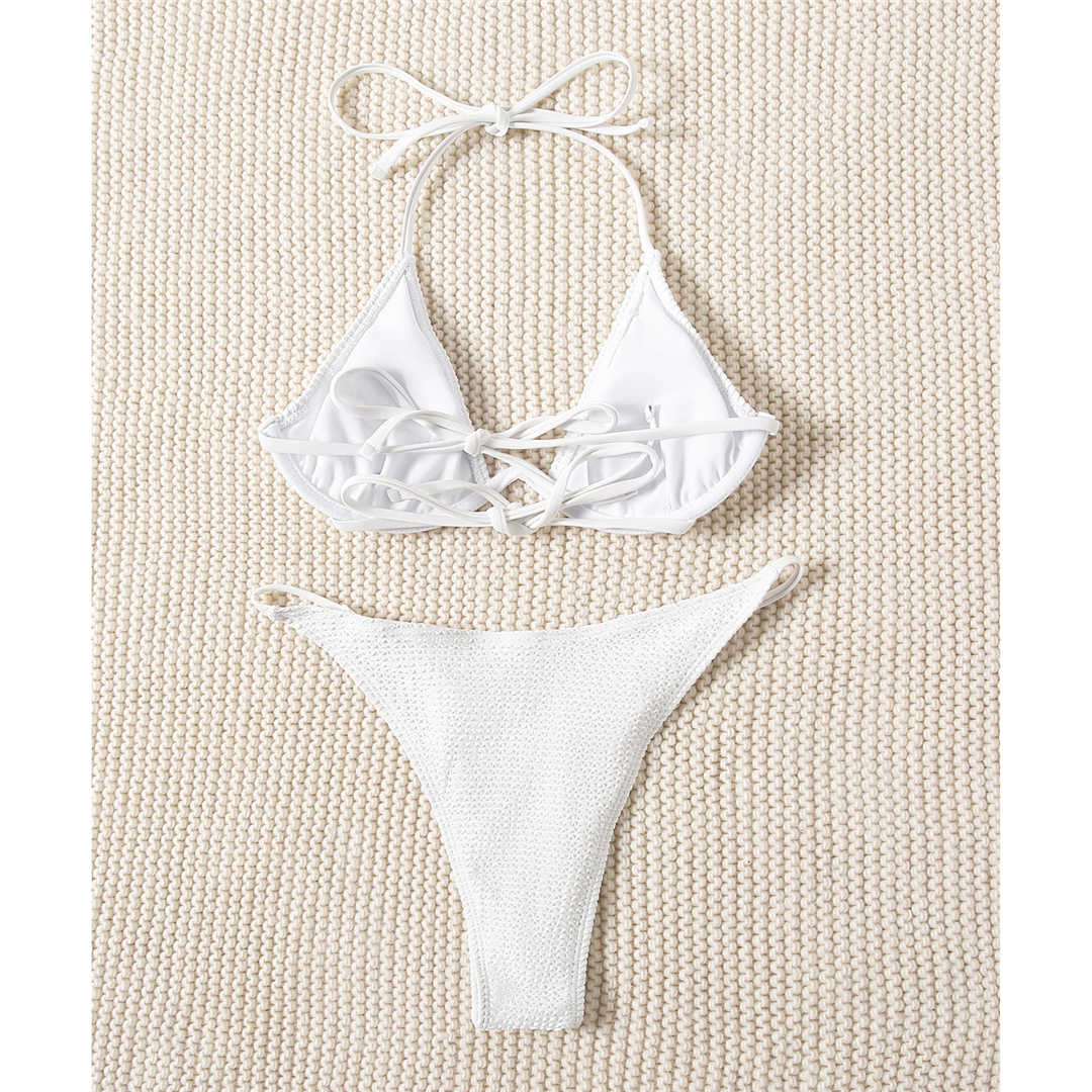 Bikini con ferretto e barra a V